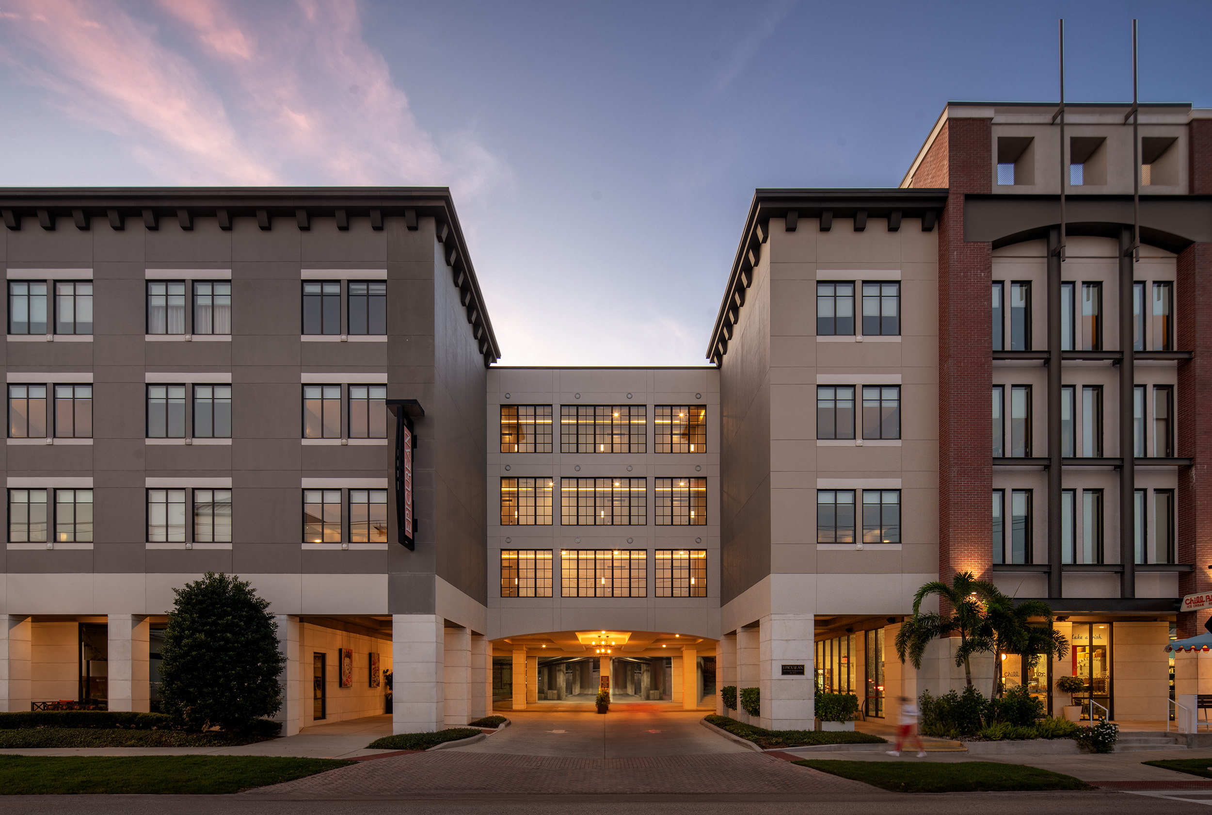 Exterior of Epicurean Hotel in Tampa, FL